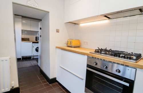 Conwy Cottage | SEA CHEST, pet friendly, character holiday cottage in Conwy