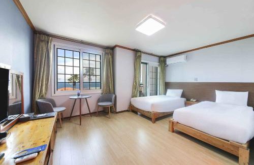 Aewol Resort | Sea Cliff Hotel Jeju