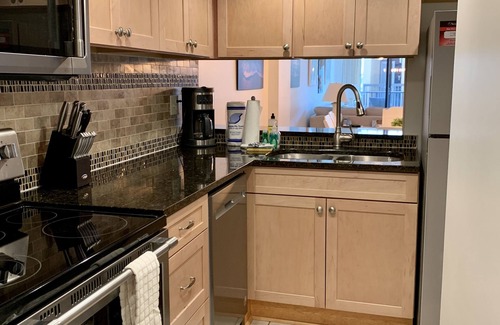 Bethany Beach Condo | Sea Colony 2 BDRM, Sleeps 7 amazing