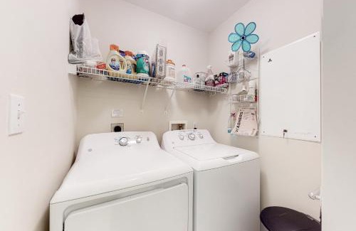 Bethany Beach Apartment | Sea Colony - 55054 Pine Lake Dr