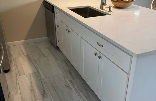 Bethany Beach Condo | Sea Colony Beach & Racquet Sports Resort-REMODELED Kitchen & Baths