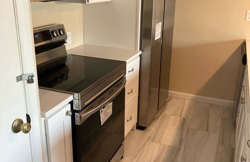 Bethany Beach Condo | Sea Colony Beach & Racquet Sports Resort-REMODELED Kitchen & Baths