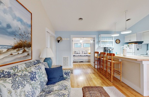 Bethany Beach Condo | Sea Colony Tennis 1st floor condo w/pool, free WiFi, and gym