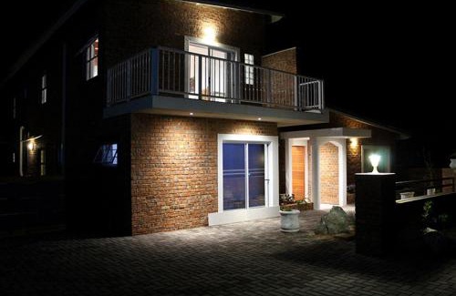 Still Bay House | Sea Coral