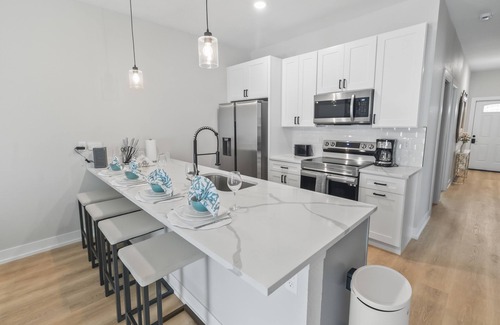 Rotonda West Villa | "Sea Cottage" 3 bedroom 2 bath cozy retreat with smart 65in TV