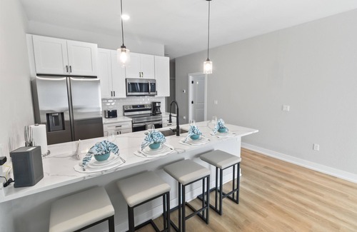 Rotonda West Villa | "Sea Cottage" 3 bedroom 2 bath cozy retreat with smart 65in TV