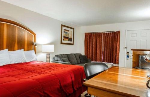 Downtown Hotel | Sea Drift Inn
