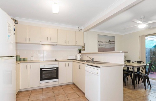 Pottsville Apartment | SEA ESTA - Moments to the creek!