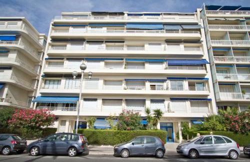 Les Baumettes Apartment | Sea Front Penthouse Cote d Azur