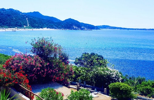 Villaggio Mandorli House | SEA FRONT VILLINO (30 m. from the sea)IUN R3735. property name VILLINO 2