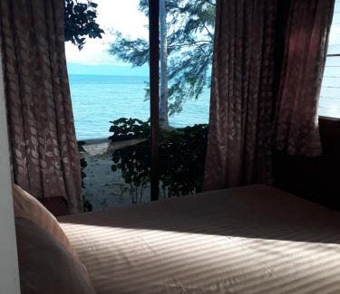 Thong Sala Resort | Sea Gate Beach Resort