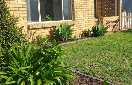 Port Noarlunga South Apartment | Sea Glass Nook B&B, Private & close to the beach