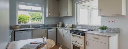 East Prawle House | ‘Sea Glimpse’ in the coastal Devon village of East Prawle