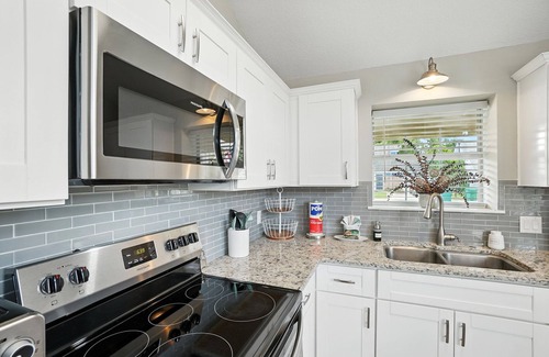 Wright House | Sea Horse Cove In Green Acres 7miles to Beach!