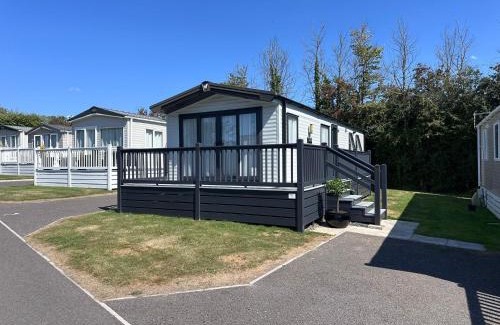 Barnstaple House | Sea La Vie