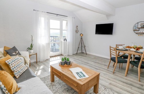 Tyn-y-Gongl Apartment | Sea La Vie