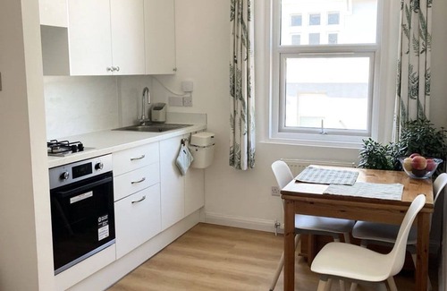 Boscombe Apartment | Sea La Vie in Bournemouth