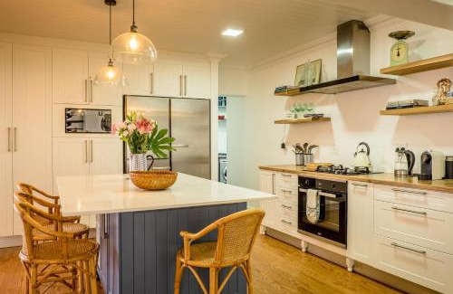 Port Owen Villa | Sea La Vie - Port Owen