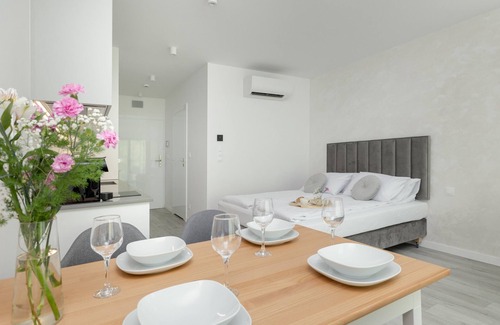 Uniescie Apartment | Sea&lake 209 With Parking by Renters