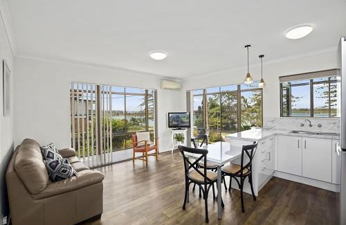 Urunga Apartment | Sea Lido in Urunga