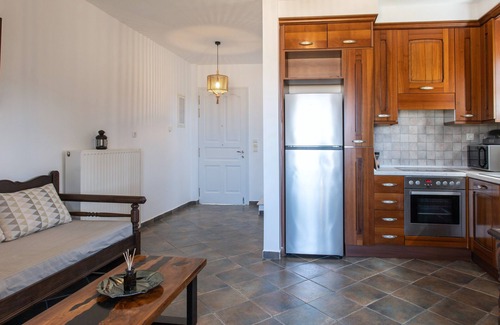 Plaka House | Sea Lilies Suites