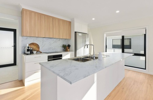 Bridport Villa | Sea Links Villa - Ideal Coastal Getaway