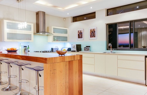 Camps Bay Apartment | Sea Mount