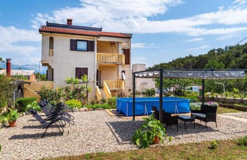 Novigrad Apartment | Sea & Mountain View By Apartment Brane
