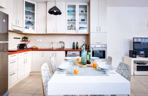 Tel Aviv City Center Apartment | Sea N'Rent - 7 Bar Kochva Tel Aviv