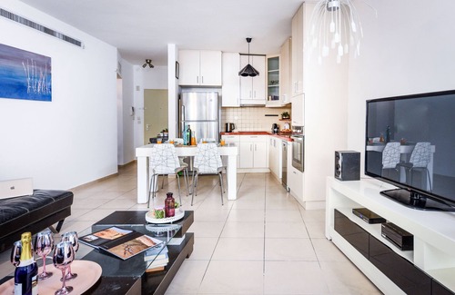 Tel Aviv City Center Apartment | Sea N'Rent - 7 Bar Kochva Tel Aviv