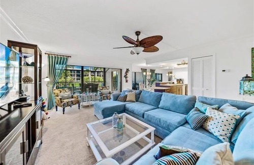 Boca Grande Condo | Sea Oats 121 2 Bedroom Home by RedAwning