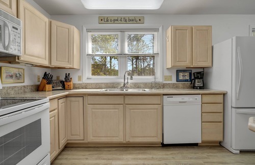 Deep Hole House | Sea Oats - Water front w/Boat dock!
