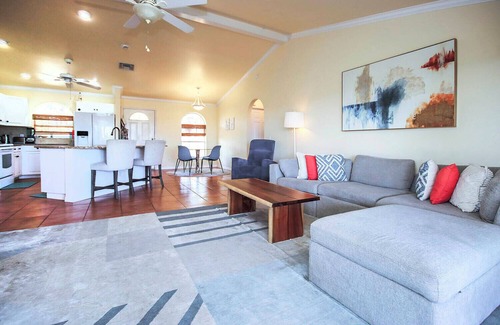 East Rocks House | Sea Oats: Your Tranquil Sanibel Island Retreat