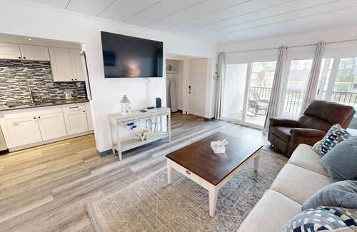 Fort Walton Beach Condo | Sea Palm 1D is a 2 BR 1 Bath that is pet friendly and sleeps 6 by RedAwning
