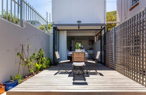 Kalk Bay Apartment | Sea Peep in Kalk Bay