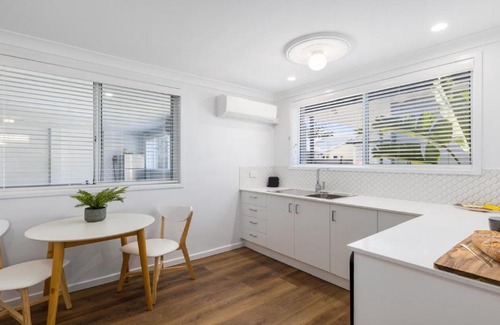 Sawtell House | Sea Pine Studio - Sawtell Village & Beach Location