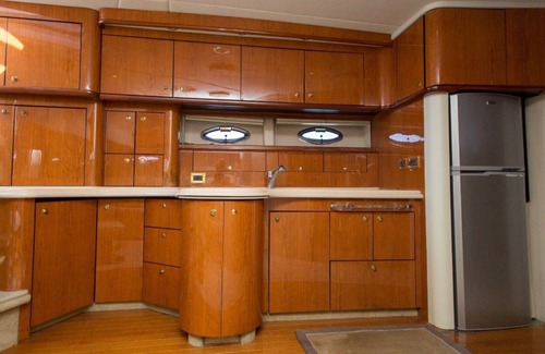 Zona Hotelera Boat Rental | Sea Ray 51 feet for Rent.