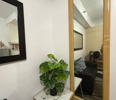 Barangay 76 Apartment | Sea Residences MOA Pasay City - Rose Staycation