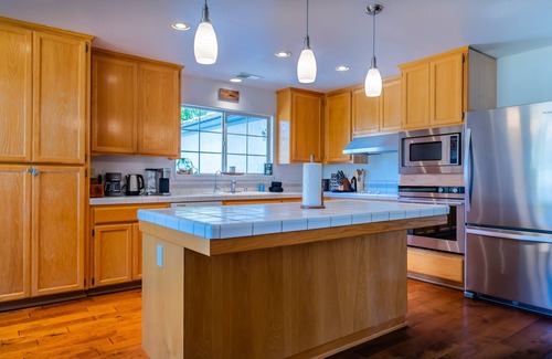 Templeton House | Sea Rock Ranch-Wine Country Living at it's Best! Pet Friendly! New Spa!