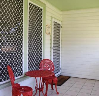 South West Rocks House | Sea Salt Cottage - Bring your own linen.