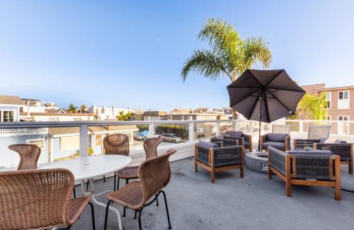 West Newport House | Sea Sight by AvantStay Walk to Newport Beach