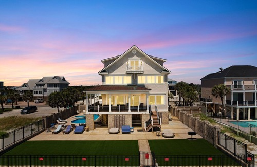Inlet Harbour House | Sea Something Beautiful 6 Bedrooms Oceanfront
