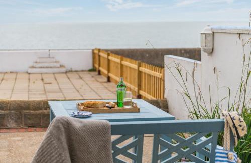 Sandgate House | Sea Spray Cottage by Bloom Stays