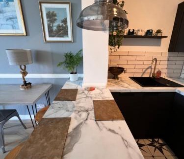 St Leonards-On-Sea Apartment | Sea Spray Victorian Apartment