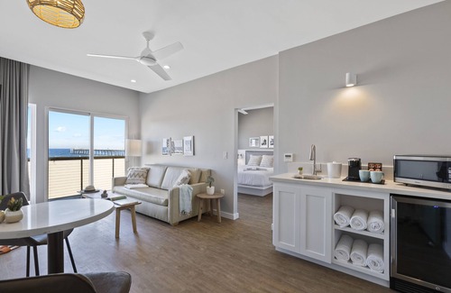Hermosa Beach Hotel | Sea Sprite Beach Club
