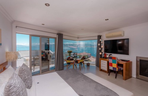 De Kelders House | Sea Star Lodge