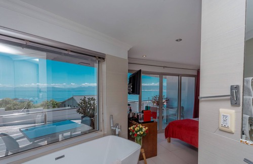 De Kelders House | Sea Star Lodge