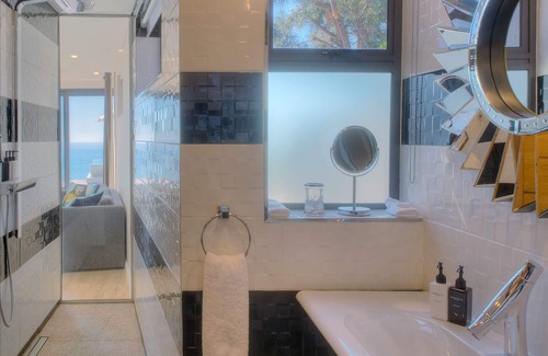 Camps Bay House | Sea Star Rocks