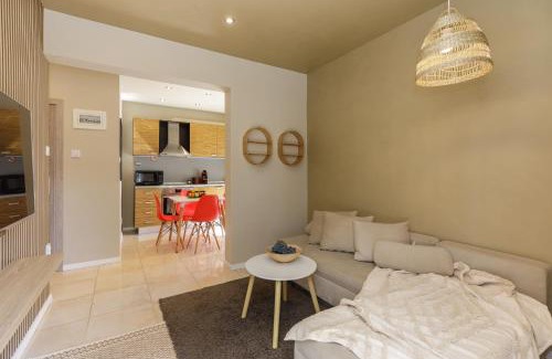Neoi Epivates Apartment | Sea Stars Apartment 1