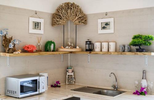 Port Elizabeth Apartment | Sea Studio - Sea-facing
